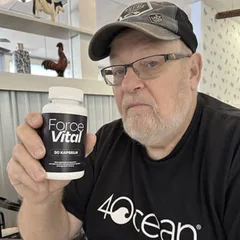 Stefan R.